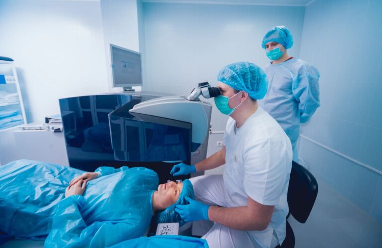 What to Expect from Surgery LASIK: A Patient’s Guide